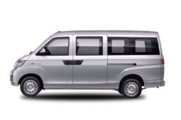 Q22L 11 Passenger Van